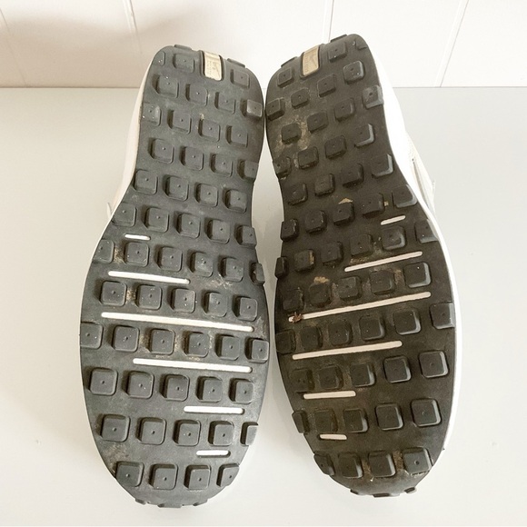 Nike Waffle One Essential Shoes in Phantom Womens size 9.5 - Picture 10 of 10